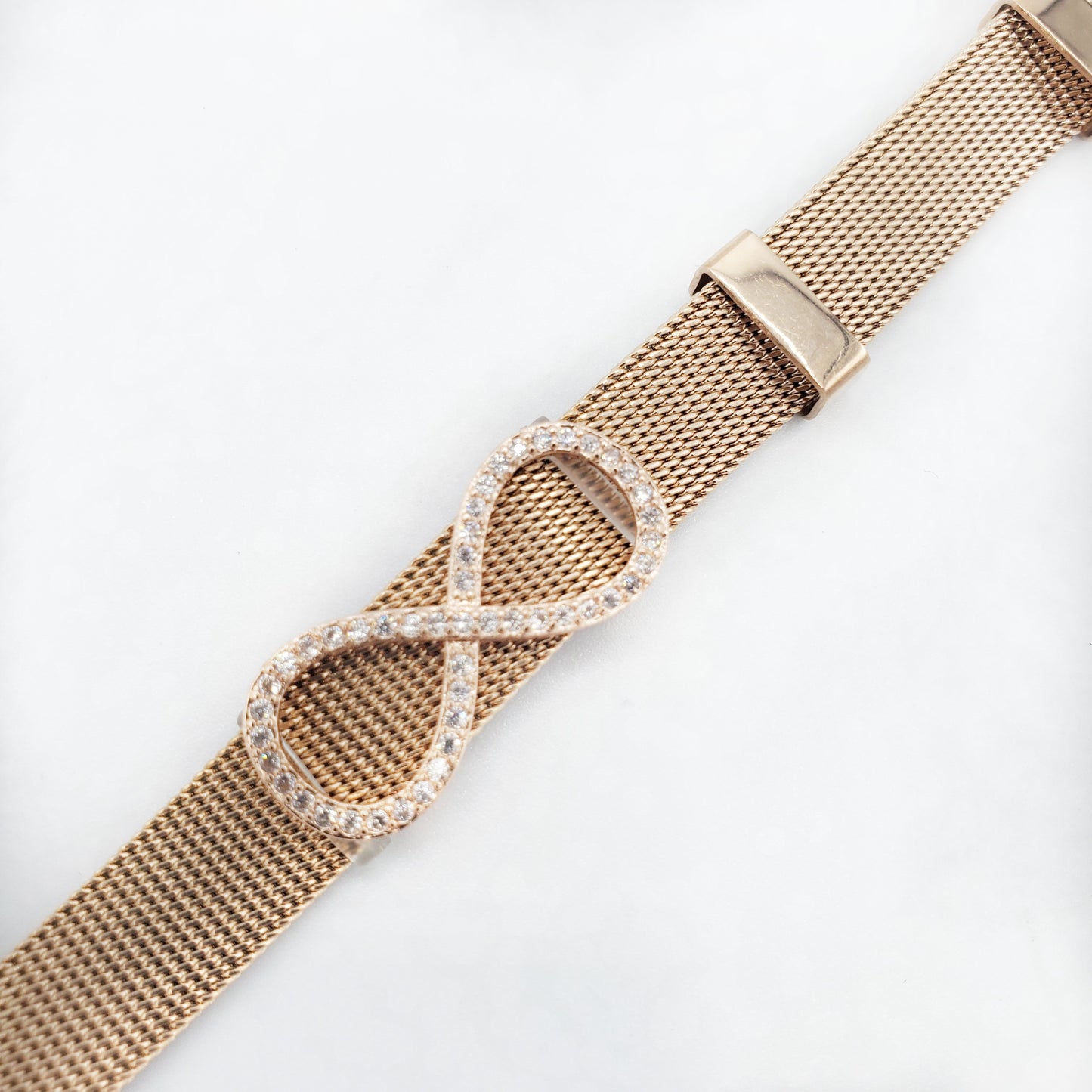 BRS-14 Brazalete/Pulsera Signo de Infinito de Acero Inoxidable con Piedras Blancas 8"