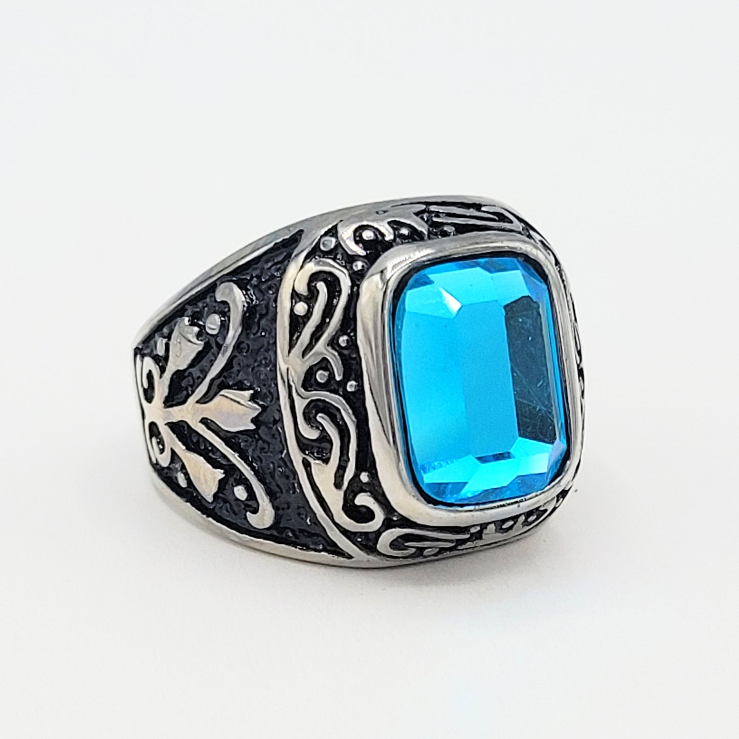 Anillo de hombre de acero inoxidable R-13