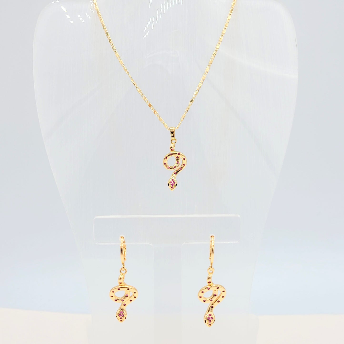 S-333 Conjunto Serpiente Piedra Roja 18k