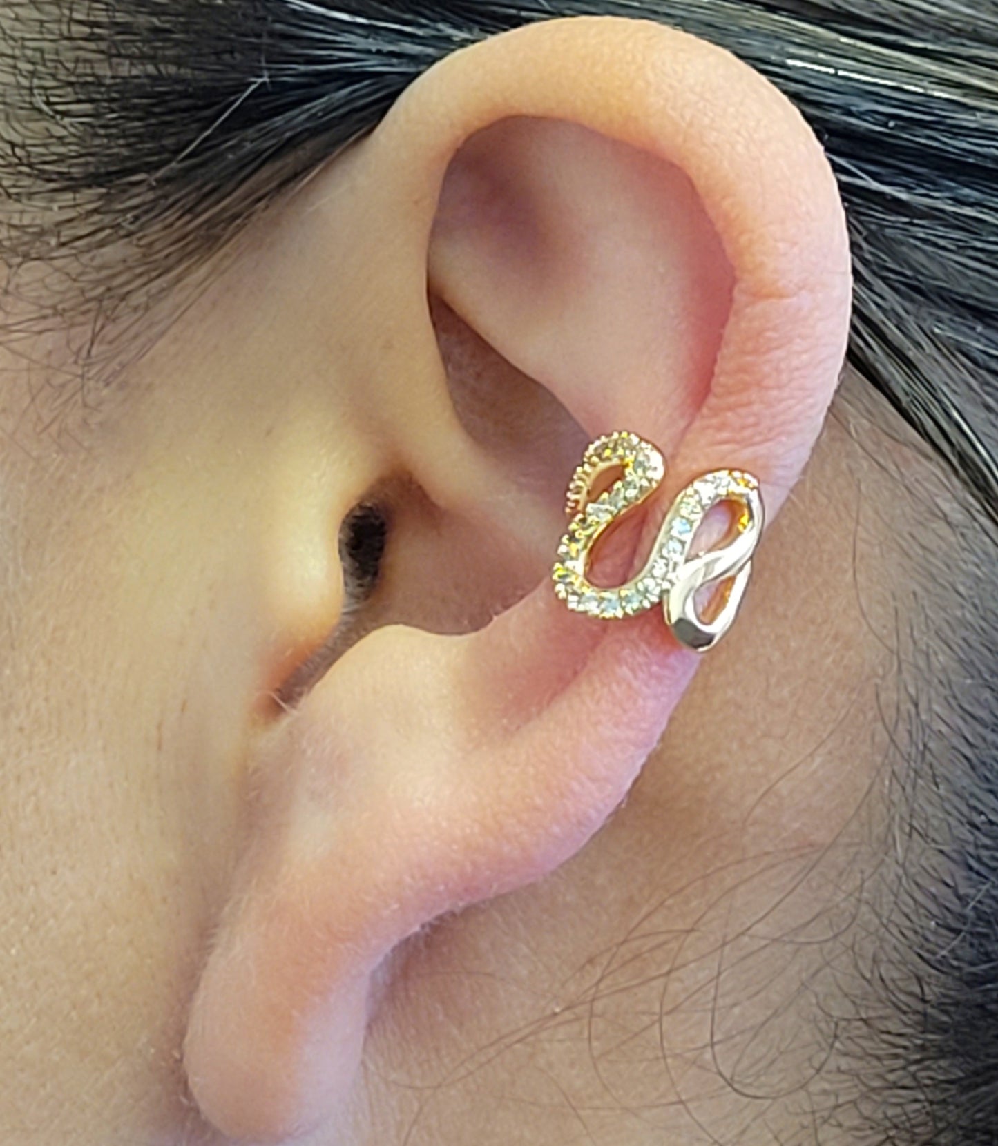 ER-422 Aretes Serpiente con Piedra Blanca y Verde/Aretes Serpiente con Piedra Blanca y Verde 18k