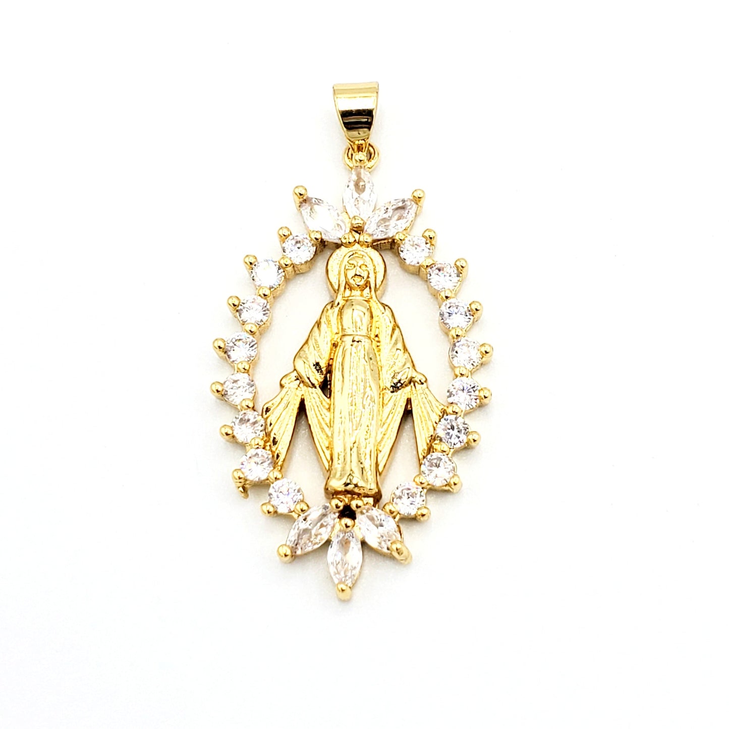 PN-960 Dije con Piedra Blanca 4cm Incluye Cadena Mixta 18"-20"