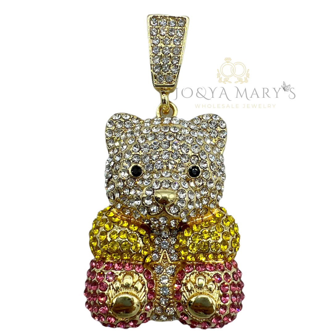 PN-0504 Osito Sentado 2” Zirconia Blanca, Amarillo, y Rosa Incluye Cadena Torsal 18”-22” mixto