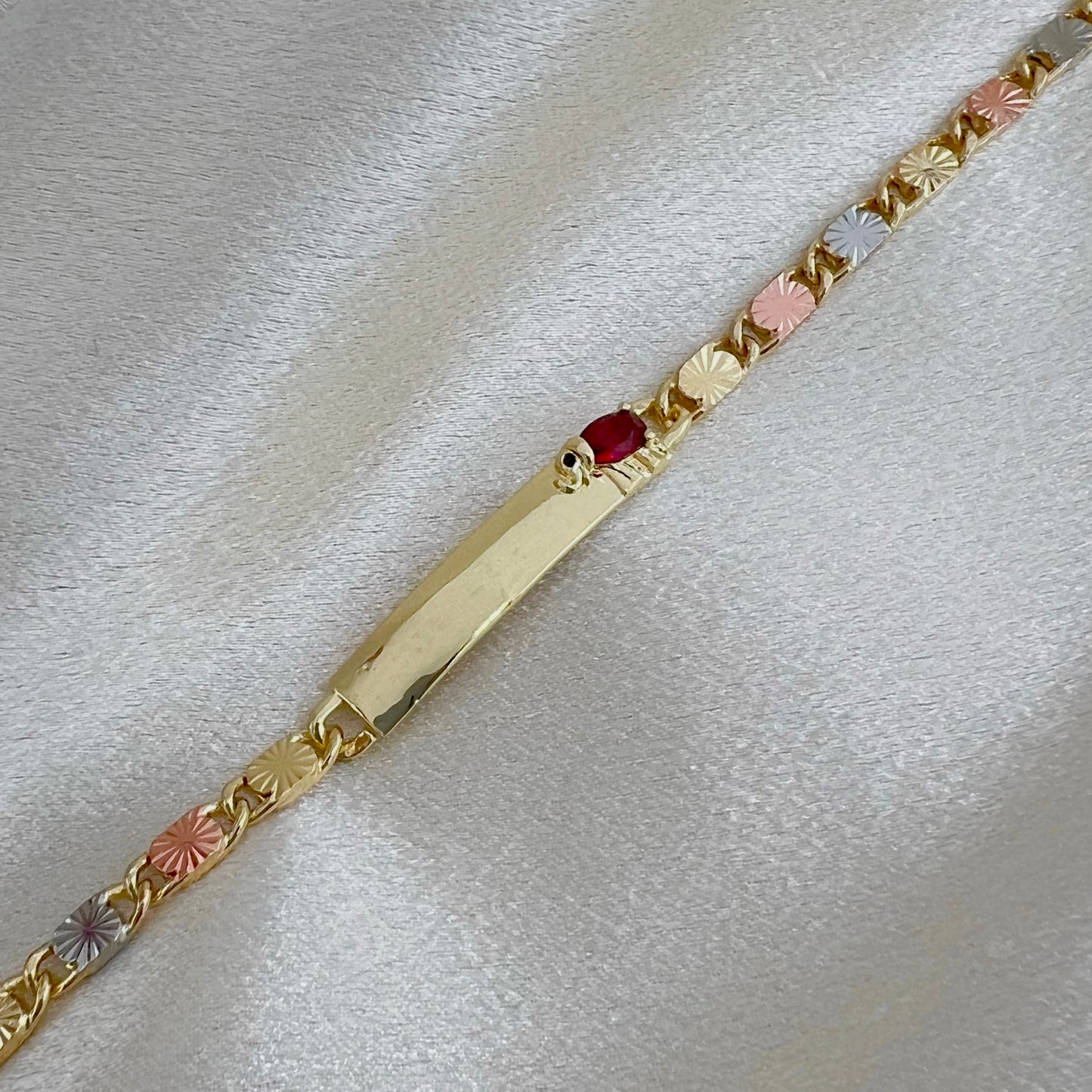 BR-0303 Elefante Pulsera 3 tonos Zirconia Roja 1pc