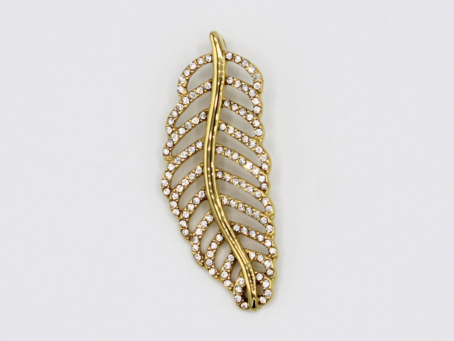 PNS-8 Dije Stainless Steel Leaf with White Stones