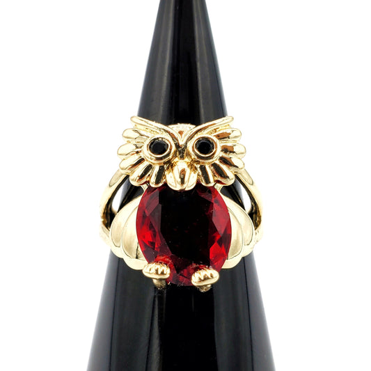 WR-262 Anillo de Mujer Búho Zirconia Roja 0.50"