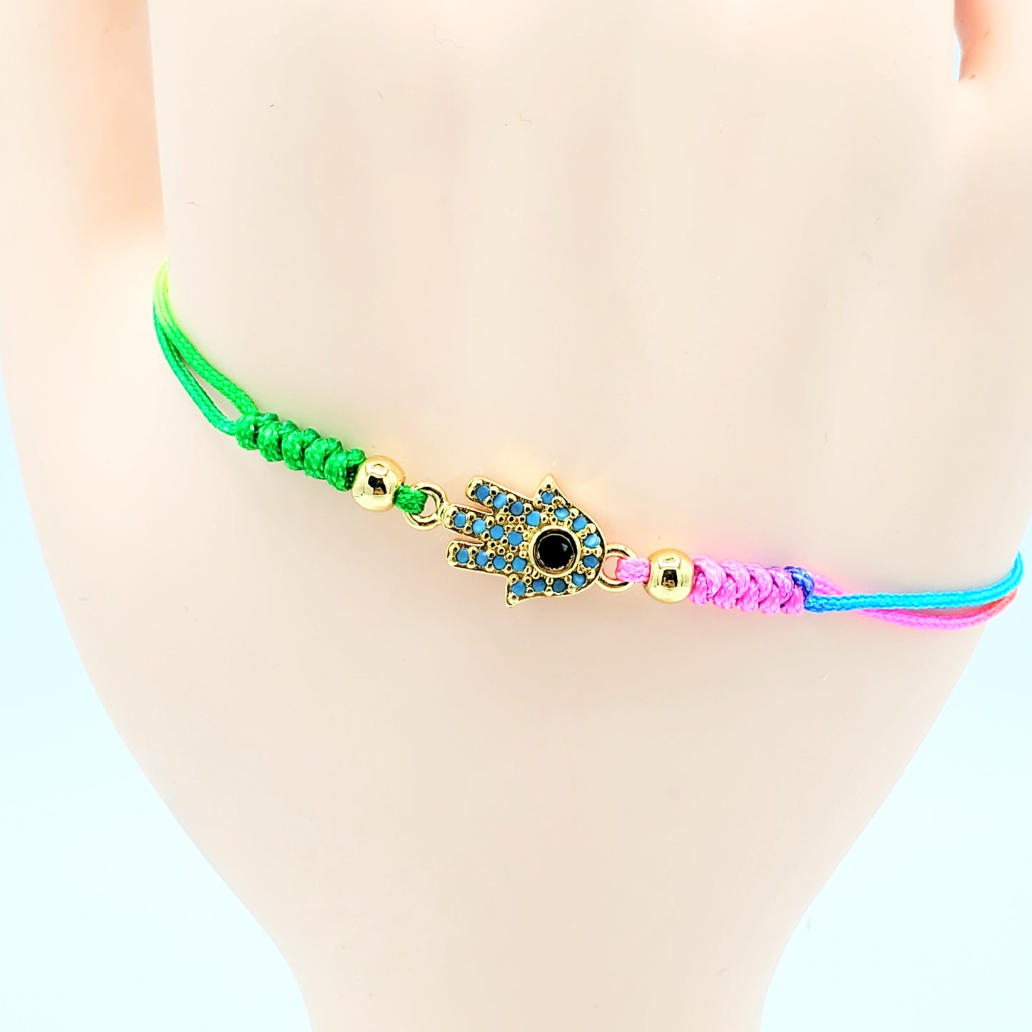 BA-191 Brazalete/Pulsera Ajustable Hilo Multicolor Mano de Fátima Piedra Azul 4"