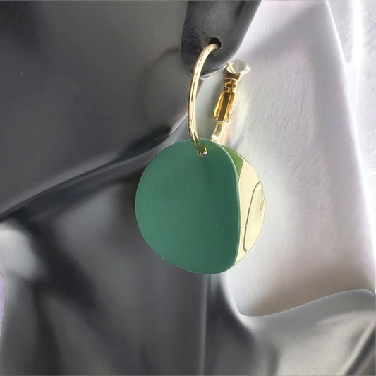 ER-645 Earrings/Aretes Verde y Gold 1.50"